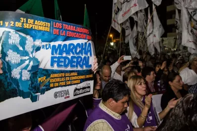 La Marcha Federal pasó por Tucumán con representantes del NOA