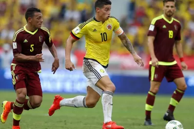 Colombia ganó y trepó a lo más alto