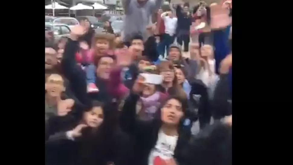 Video: en Mendoza la gente mostró todo su afecto a la Selección