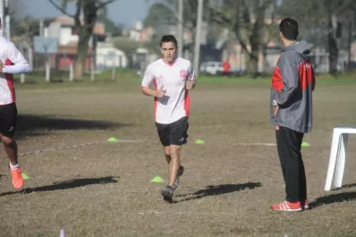 Diego Cagna no traiciona su idea en San Martín