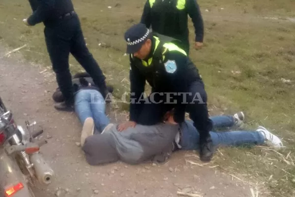 Atraparon a arrebatadores luego de una persecución en la ruta 38