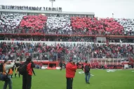 Los hinchas de San Martín expresan su bronca por las entradas