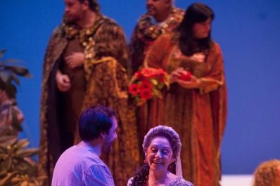 Leonor de Guzmán vivió en el siglo XIV y su apellido materno es muy tucumano