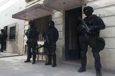 En medio de la lucha contra el narcomenudeo, el arresto domiciliario genera polémica