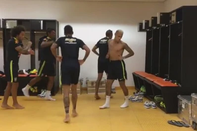 Neymar hacer furor en un llamativo baile luego del triunfo de Brasil