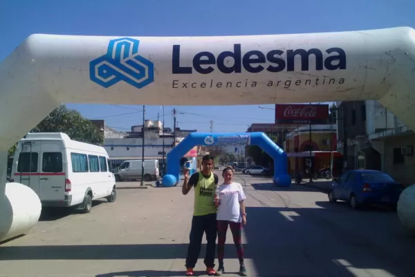 Emilse Leguizamón y Aron Quiroga festejaron juntos