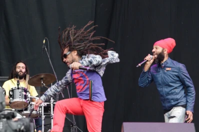 Todos Tus Muertos hará un repaso por sus distintas etapas