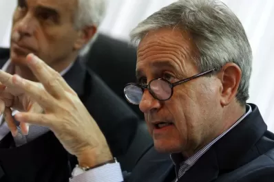 Habrá más despidos en el Estado