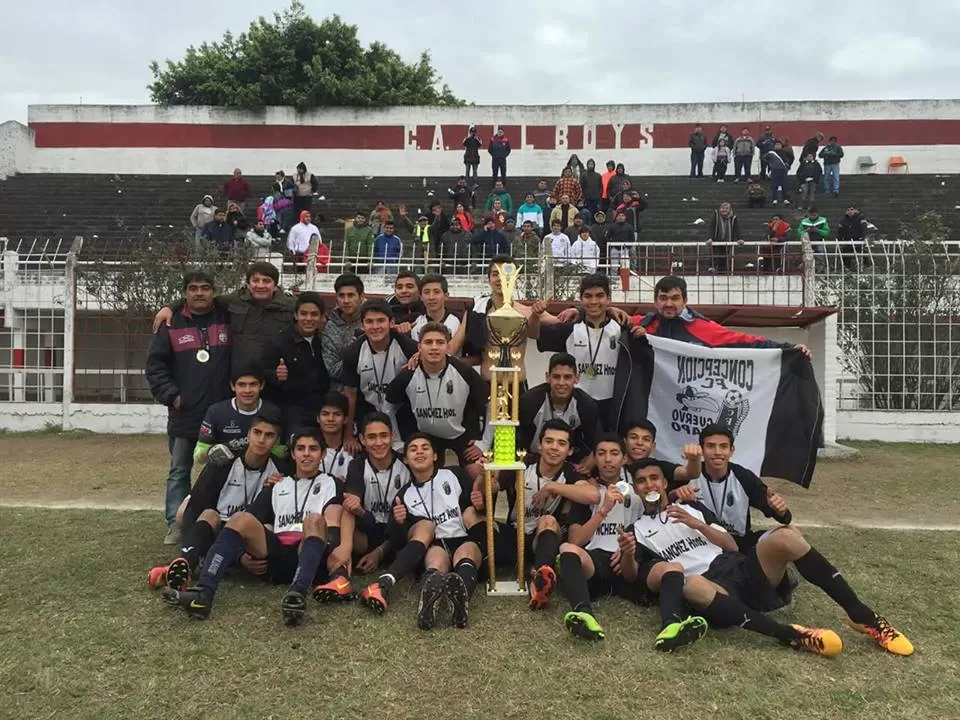 CLASE 2000. Concepción FC demostró que está haciendo un gran trabajo con sus chicos.  prensa concepción fútbol club 
