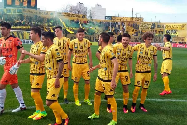 Olimpo y Lanús no puedieron quebrar el cero en Bahía Blanca