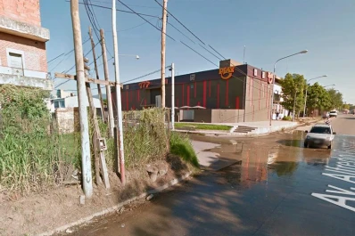 Se agarraron a las trompadas con un policía en un casino electrónico