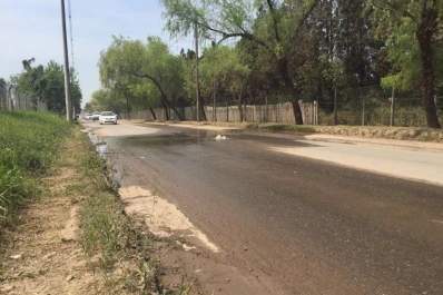 Derrames cloacales en La Madrid al 900, en Yerba Buena