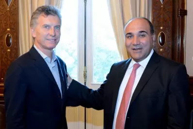 Macri y Manzur exhiben buen trato entre ambos a través de Twitter