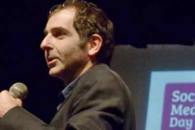 La carta del profesor que renunció: me cansé de pelear contra WhatsApp y Facebook