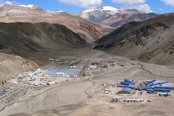 San Juan: ordenan que se detenga la actividad en la mina de la Barrick por un nuevo derrame de cianuro