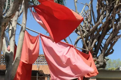 Cada vez se construyen más grutas en San Cayetano