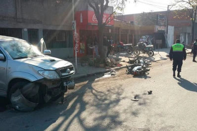 Le amputaron una pierna a la mujer atropellada por una camioneta
