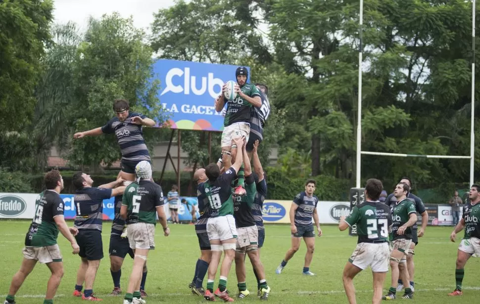 HILERA. Tanto Tucumán Rugby como Universitario tienen buena altura en el line. la gaceta / foto de FLORENCIA ZURITA (archivo)