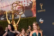 Mirá los looks de las estrellas que desfilaron en el teatro Microsoft