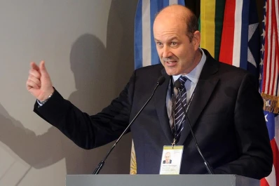 Federico Sturzenegger: la inflación del 1% mensual sigue siendo un número elevado