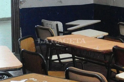 Investigan si un menor consumió drogas en la puerta de una escuela