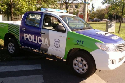 Un policía que compraba en una verdulería mató a dos ladrones