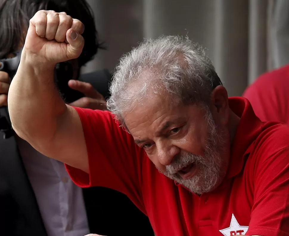 REACCIÓN. El ex presidente brasileño inició una contraofensiva política. reuters