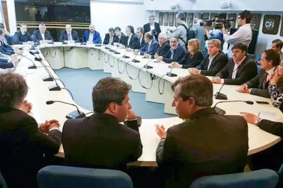 Gobernadores del PJ reclaman más dinero a Macri