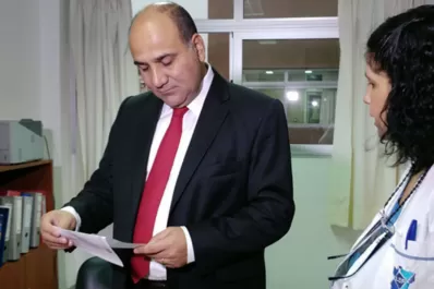 Tras el decreto, Manzur se sometió al control antidrogas