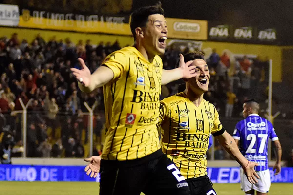 Olimpo, que necesitaba sumar de a a tres, goleó a Godoy Cruz