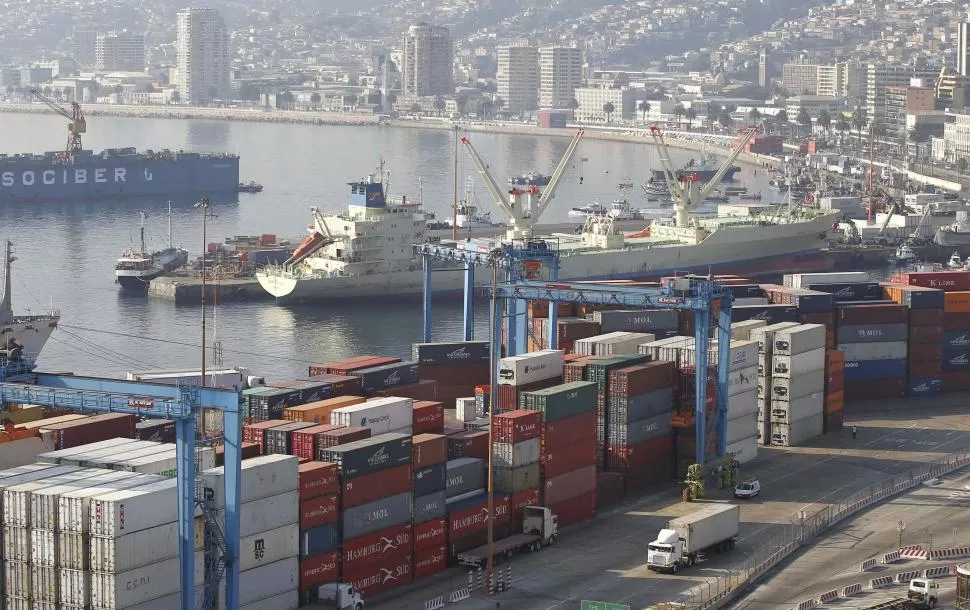 ALTERNATIVA. El puerto de Mejillones está en la mira de los empresarios. Reuters