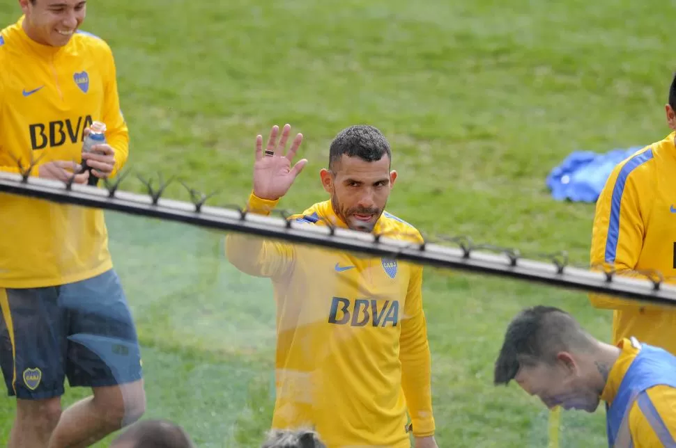 VUELVE. Tevez sigue suspendido en el torneo local pero puede jugar en la Copa. dyn