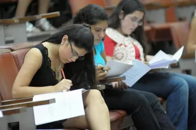 La Facultad de Medicina confirmó que habrá examen de ingreso: estos son los requisitos
