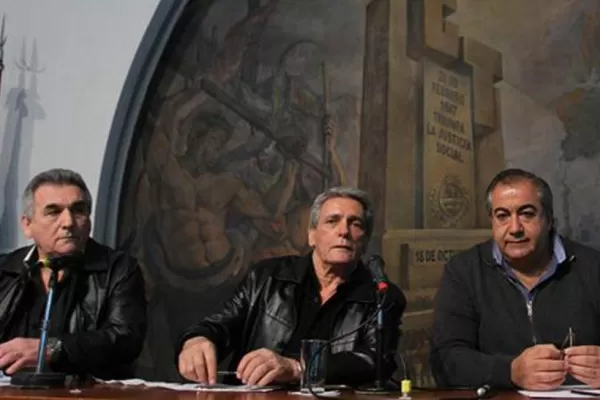 No hay tregua entre la CGT y el Gobierno pero tampoco fecha de paro