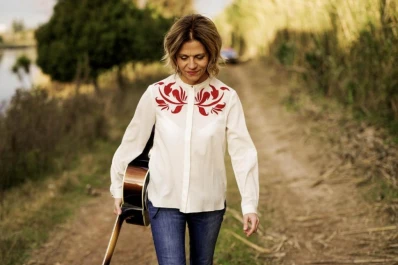 Una vida con espinas y pétalos