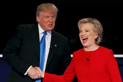 ¿Por qué la carrera Trump-Clinton quedó pareja?