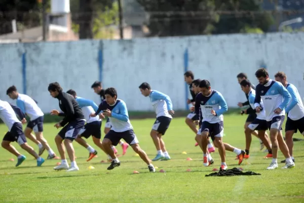 Atlético debe medirse ante Huracán antes de enfrentar a dos grandes