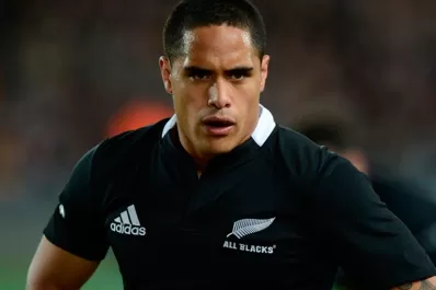 El medio scrum de los All Blacks fue suspendido por un escándalo sexual