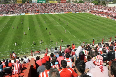 San Martín enfrenta a Dálmine y vos podés mandar tu foto desde La Ciudadela