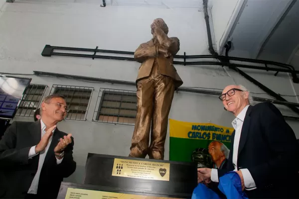 Carlos Bianchi ya tiene su estatua en Boca
