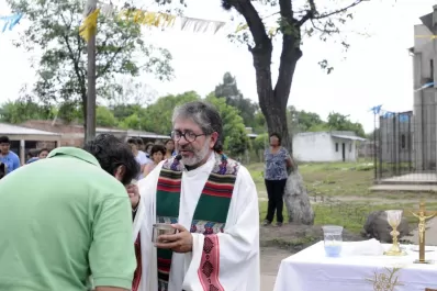 Razones públicas y miedos personales en el enigma del cura antinarco