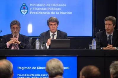 Prat-Gay: la inflación se está desacelerando más rápido de lo que esperábamos