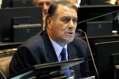 El senador radical Ángel Rozas sufrió un infarto y está internado en Chaco