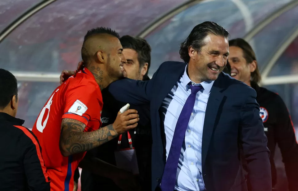 UN RESPIRO. El triunfo sobre Perú le da aire a Pizzi como entrenador del equipo nacional chileno.
FOTO DE REUTERS