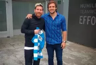 Nico Sánchez se encontró con Messi y le regaló una camiseta de Los Pumas