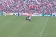 Pese al triunfo de San Martín, el partido en La Ciudadela se detuvo unos minutos por la agresión al juez de línea