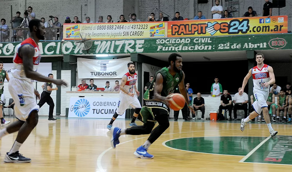 Emilio Parks tuvo un rendimiento parejo en el partido contra Salta Basket.
FOTO DE ARCHIVO