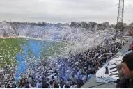Alentá al Decano y mandanos tu foto desde El Monumental