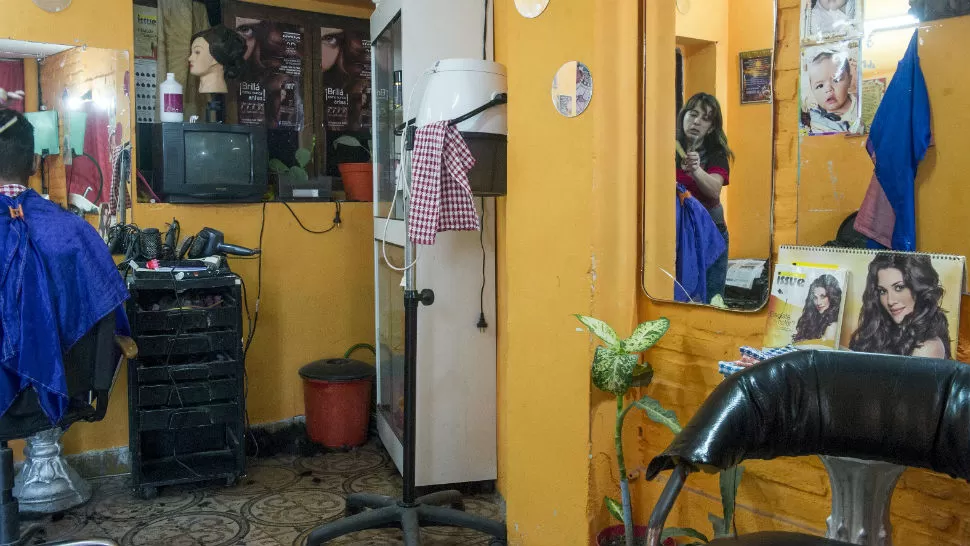 EL LUGAR.  La peluquería está ubicada en Francisco de Aguirre al 1.800. LA GACETA / JORGE OLMOS SGROSSO