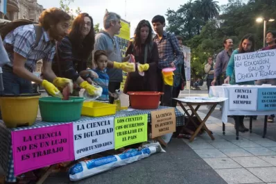 Alivio en la Fundación Miguel Lillo; temor en el Conicet